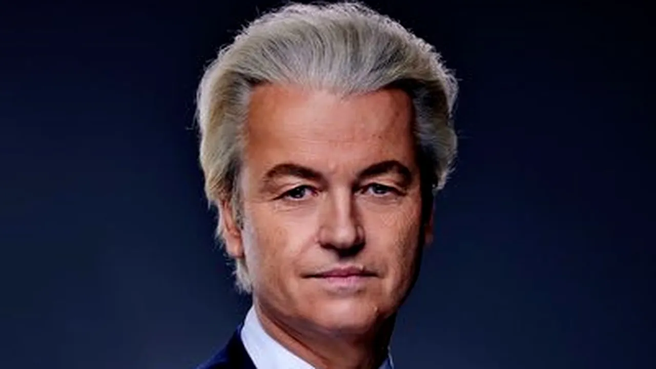 Cine este Greet Wilders, Mozart-ul politicii olandeze. Motivul pentru care „doarme” cu gărzile de corp  

