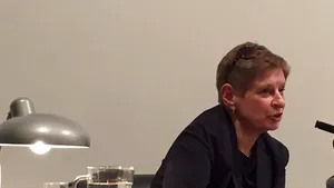 Strănepoata lui Hruşciov, despre invazia Rusiei în Ucraina: Suntem mai aproape de război nuclear decât am fost în timpul crizei rachetelor din Cuba. Ucraina este „într-o oarecare măsură un pion”