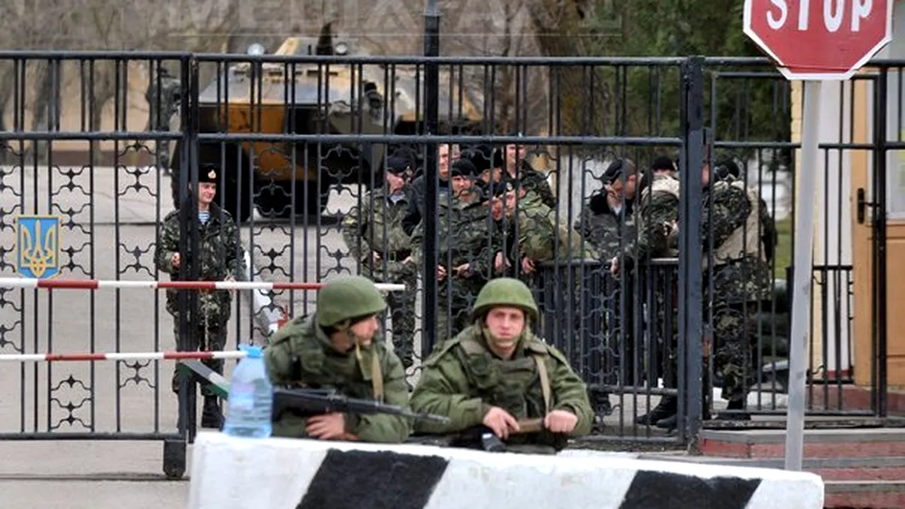 Statele Unite îndeamnă Rusia să discute cu Ucraina despre situaţia din bazele militare din Crimeea