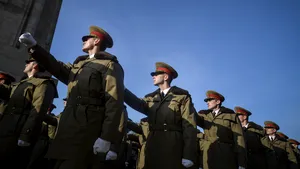 Aleşii din Comisiile de Apărare, critici faţă de demersul Guvernului privind pensiile speciale: Amatorismul PSD a dus la un exod de personal din MApN şi MAI