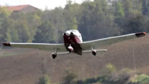 Un avion s-a izbit de un imobil în Vancouver