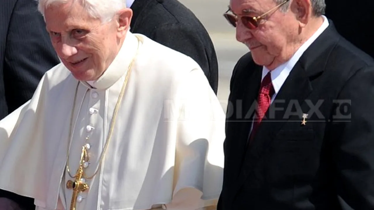 Papa Benedict al XVI-lea s-a întâlnit cu preşedintele cubanez Raul Castro