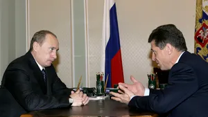 Oficial rus: Rusia ar putea interveni pentru apărarea insurgenţilor proruşi din estul Ucrainei 