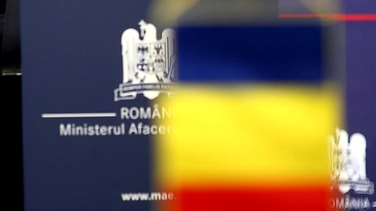 România va insista pentru includerea în SEAE a diplomaţilor din serviciile naţionale, spune Băsescu