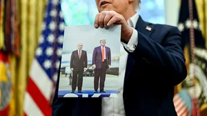 Trump spune că antipatia lui Putin față de Zelenski blochează o întâlnire. Președintele SUA se declară frustrat de atacurile ruse asupra Ucrainei