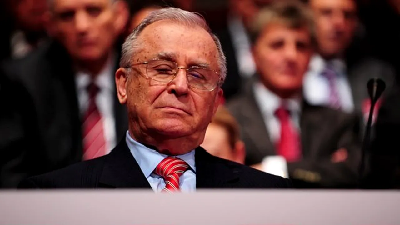 Iliescu: PNL şi PSD sunt condamnate să conlucreze pentru a scoate ţara din situaţia în care se află