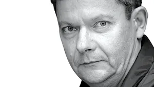 Dorin Oancea, editorialist Mediafax | Când duduitul economiei nu reuşeşte să acopere zarva risipei 