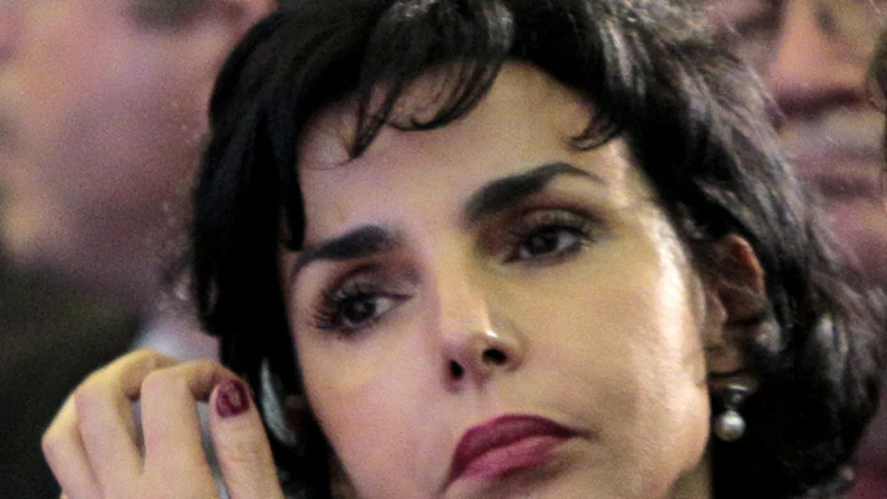 Fostul ministru al Justiţiei din Franţa, bănuită că ar fi răspândit zvonuri despre cuplul Sarkozy