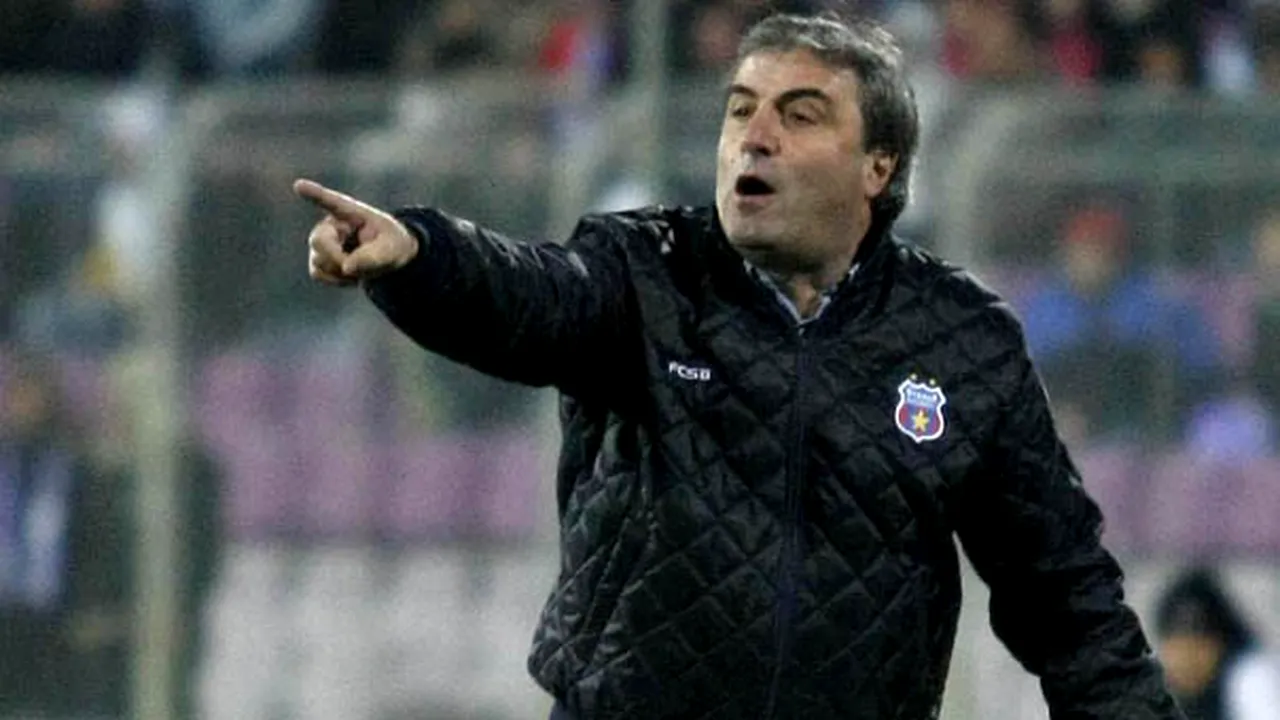 Universitatea Craiova - Steaua Bucureşti, scor 1-2, în Liga I