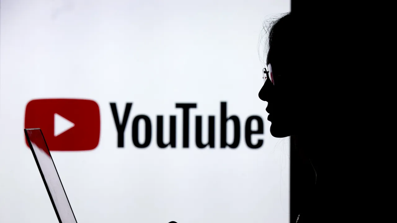 Google extinde reclamele pe YouTube, afişându-le chiar şi pe pauză