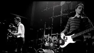 Trupa The Mono Jacks deschide concertul Suede din Bucureşti