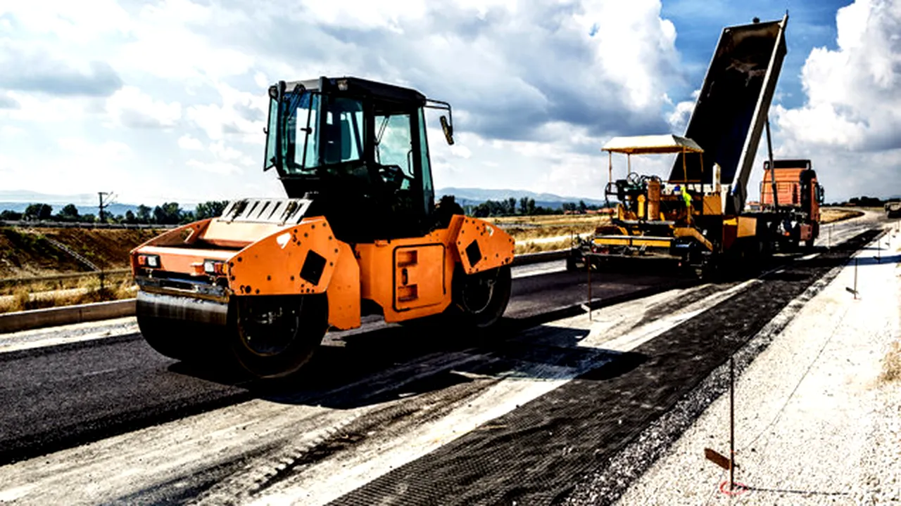 Lucrările întârzie pe cel mai aşteptat lot din A0 – Autostrada Bucureştiului: Grecii de la Aktor spuneau că termină în septembrie cei aproape 18 km, dar cel mai probabil vor fi gata spre finalul anului