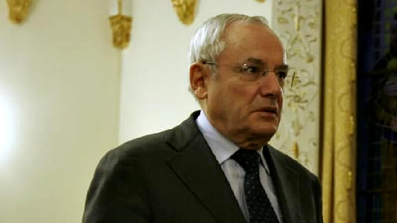 Severin: Corupţia poate fi motivul pentru care raportul CE pe Justiţie nu e făcut de Barrot