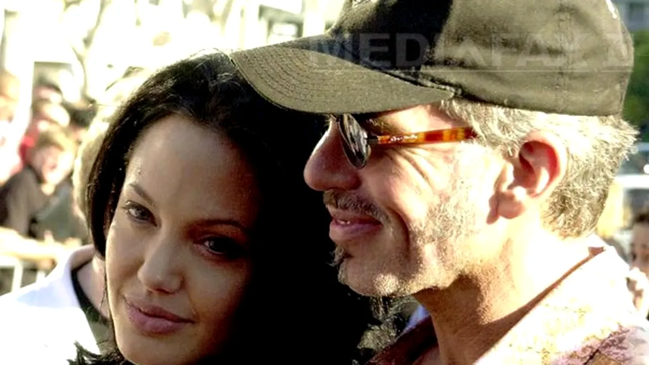 Angelina Jolie va semna prefaţa cărţii de memorii a fostului său soţ Billy Bob Thornton