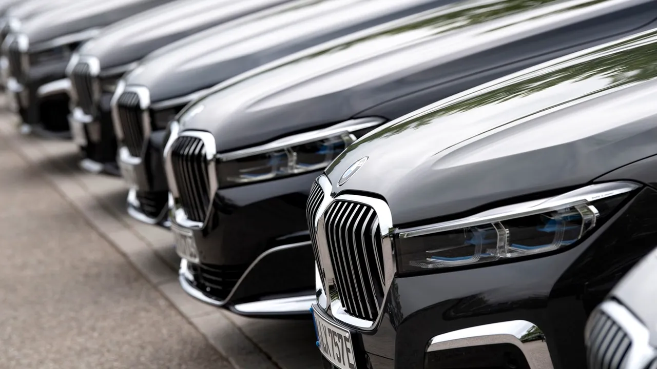 BMW-ul Camerei Deputaţilor, folosit exclusiv de vicepreşedinţi PNL - surse