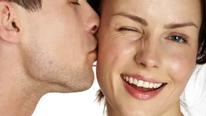 Sfaturi pentru o RESPIRAŢIE PROASPĂTĂ pe tot parcursul zilei. Ce alimente trebuie să consumi - FOTO