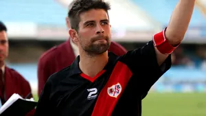 Fundaşul spaniol Coke a suferit o ruptură a ligamentelor încrucişate în primul meci la Schalke