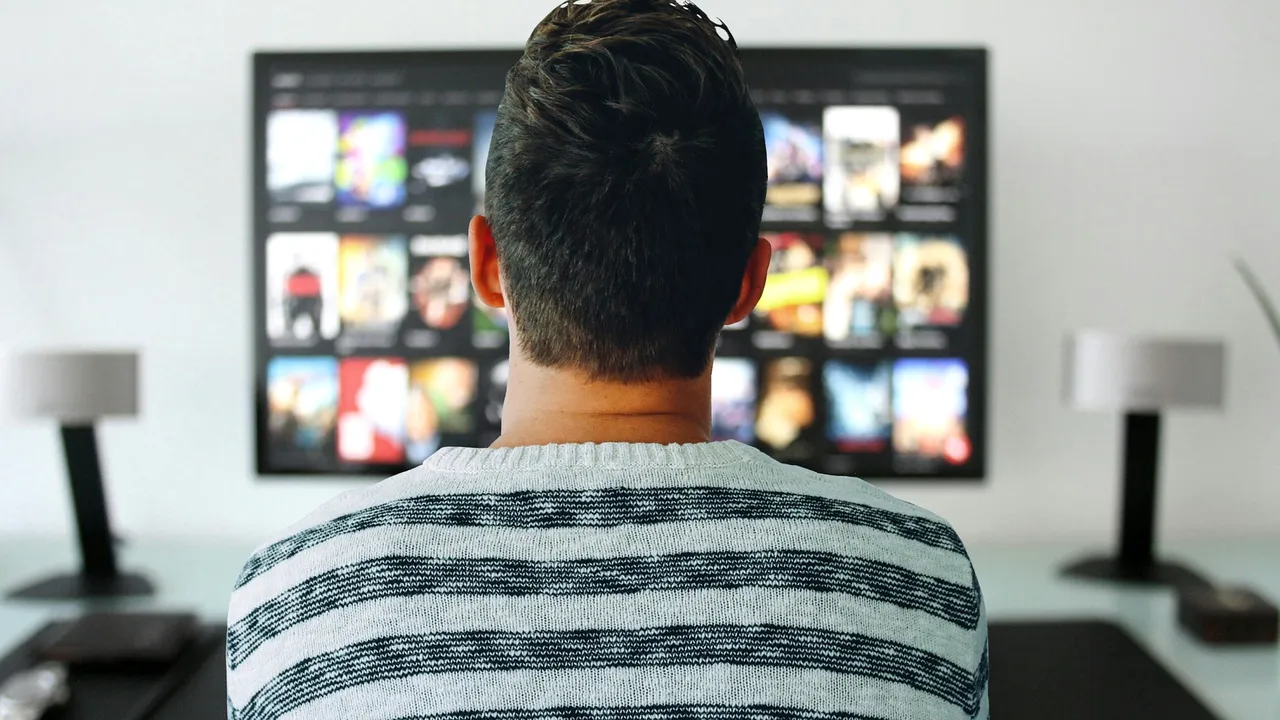 Dispozitivele care vor pierde accesul la serviciul Netflix începând cu 1 decembrie. Decizia companiei afectează şi mulţi români