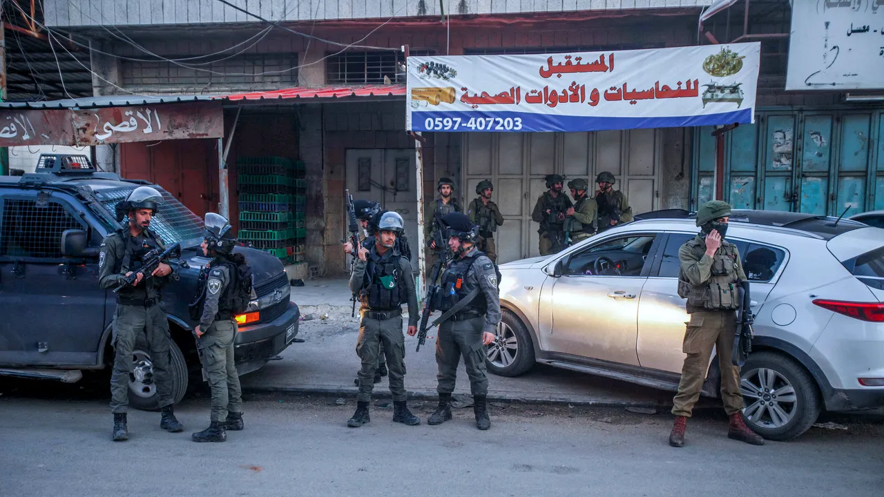 Agent de poliţie israelian, rănit în Cisiordania / Atacatorul a fost împuşcat mortal