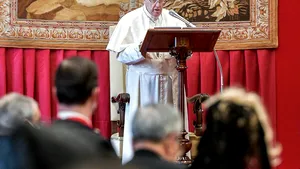 Papa Francisc, îndemn pentru armata din Myanmar după lovitura de stat: ”Sper ca deţinuţii politici să fie eliberaţi rapid”