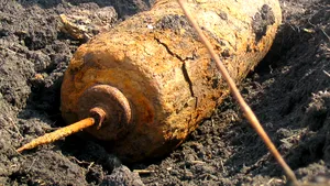 Peste o tonă de muniţie de război este găsită anual în zona Bucureşti-Ilfov, în urma săpăturilor de pe şantiere de construcţii