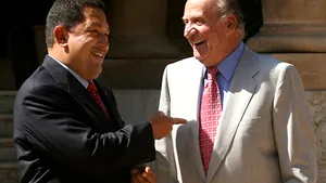 Chavez a primit o cămaşă cu inscripţia 