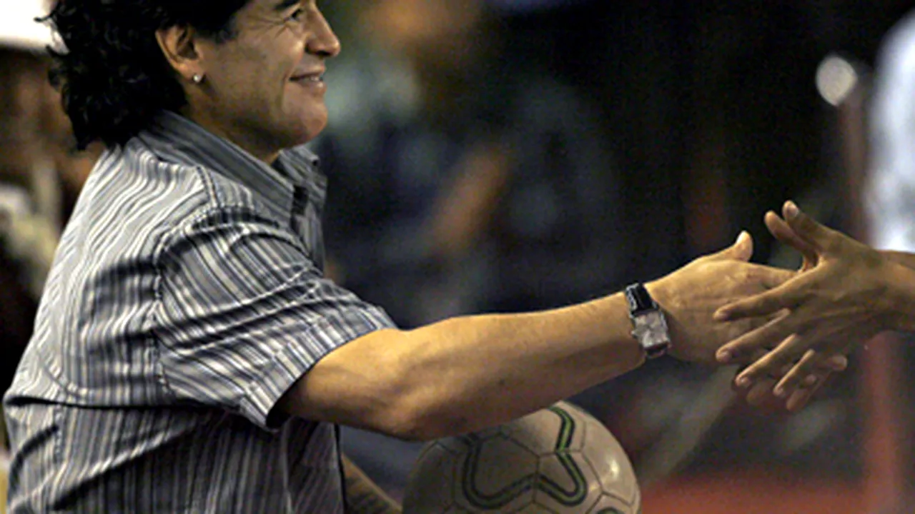 Maradona a fost primit cu entuziasm în India