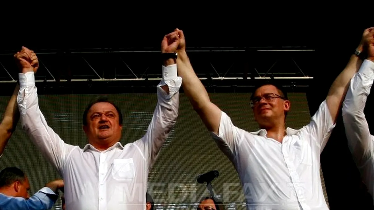 Blaga, Ungureanu şi Pavelescu au semnat protocolul Alianţei România Dreaptă 