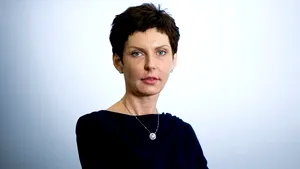 O sentinţă a Curţii Supreme ar putea s-o readucă în România pe femeia care câştigă 62.000 de euro pe oră