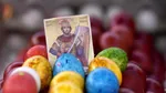 Tradiţii de Paşte: se ciocnesc ouă roşii sau vine Iepuraşul?