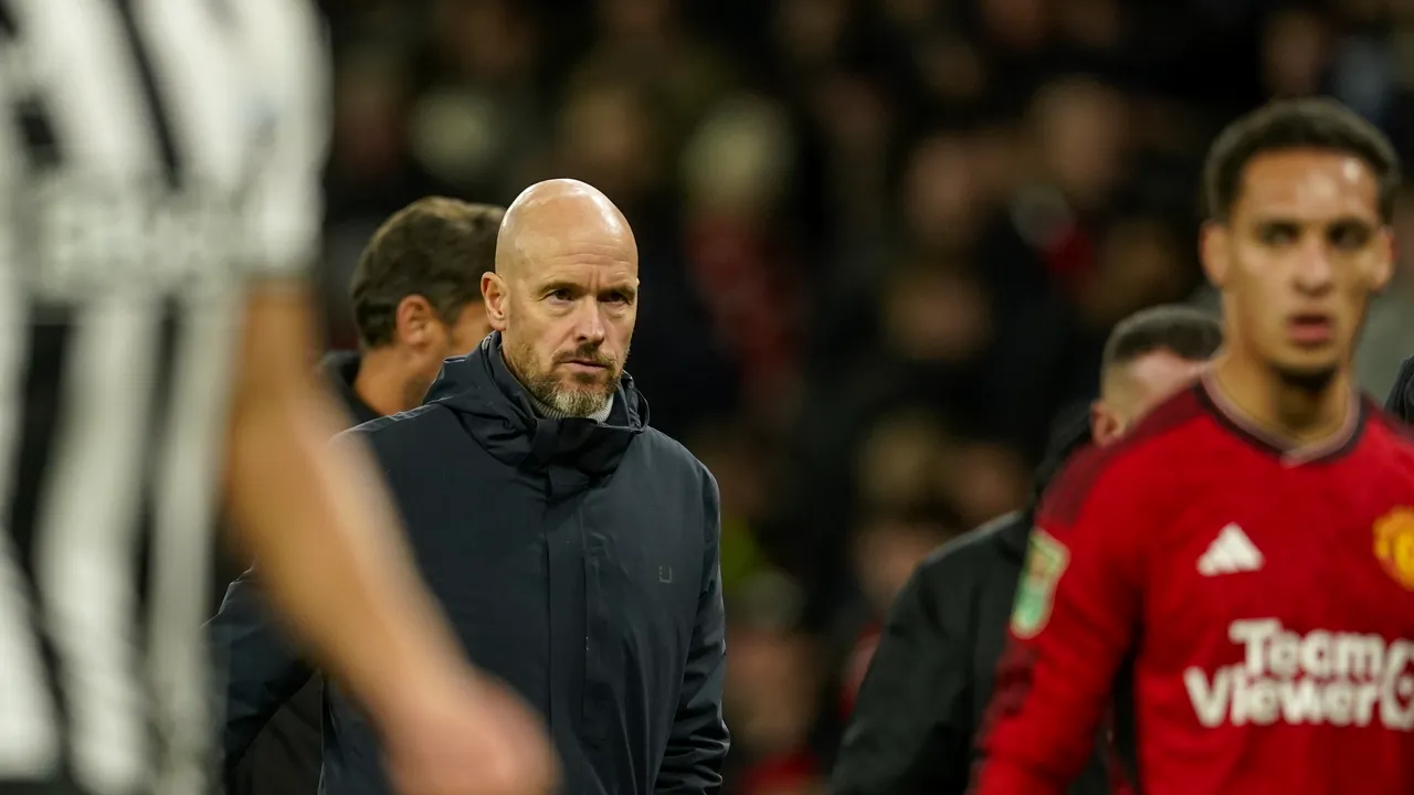 Man United îl va demite pe Erik ten Hag - surse