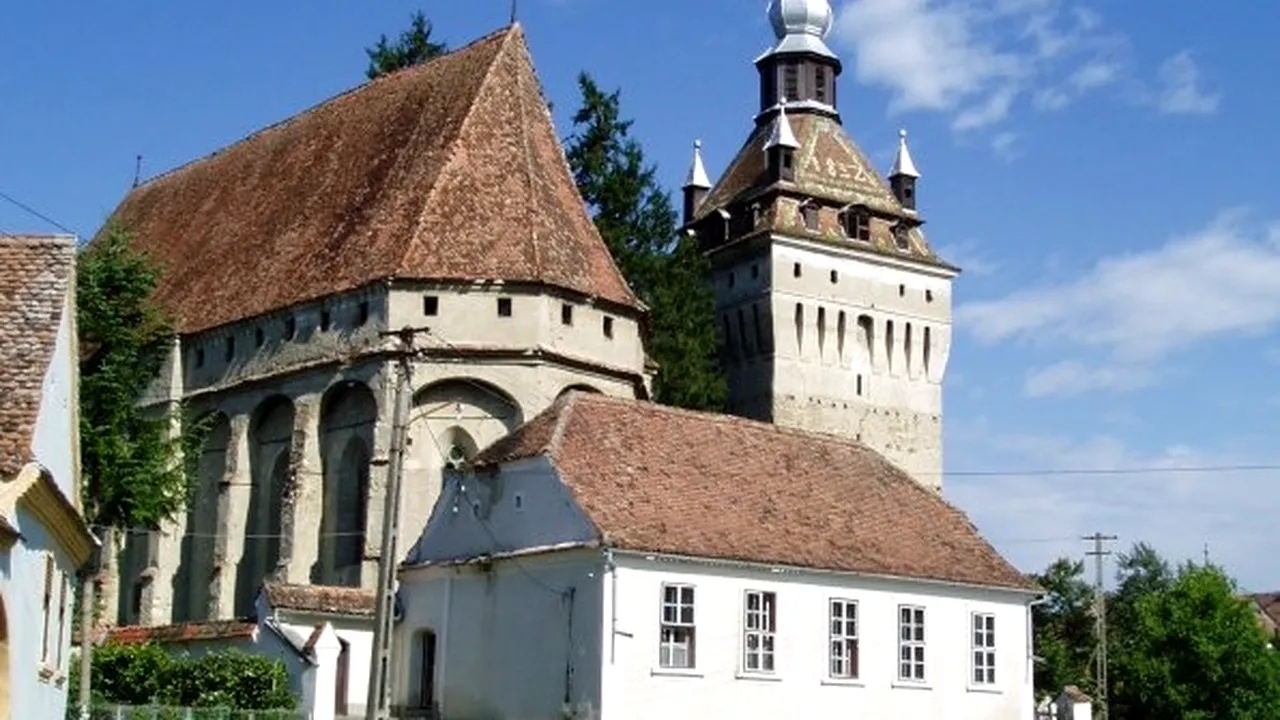 Peste două milioane de lei pentru restaurarea Ansamblului Bisericii Fortificate Saschiz