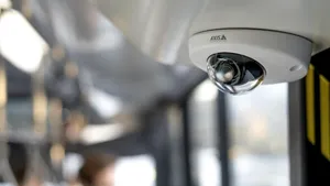 Camere robuste şi compacte pentru utilizare la bord, care oferă un nivel înalt de performanţă 