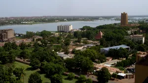 Ministerul Afacerilor Externe: Misiunea diplomatică a României verifică dacă sunt români afectaţi de incidentul din Mali