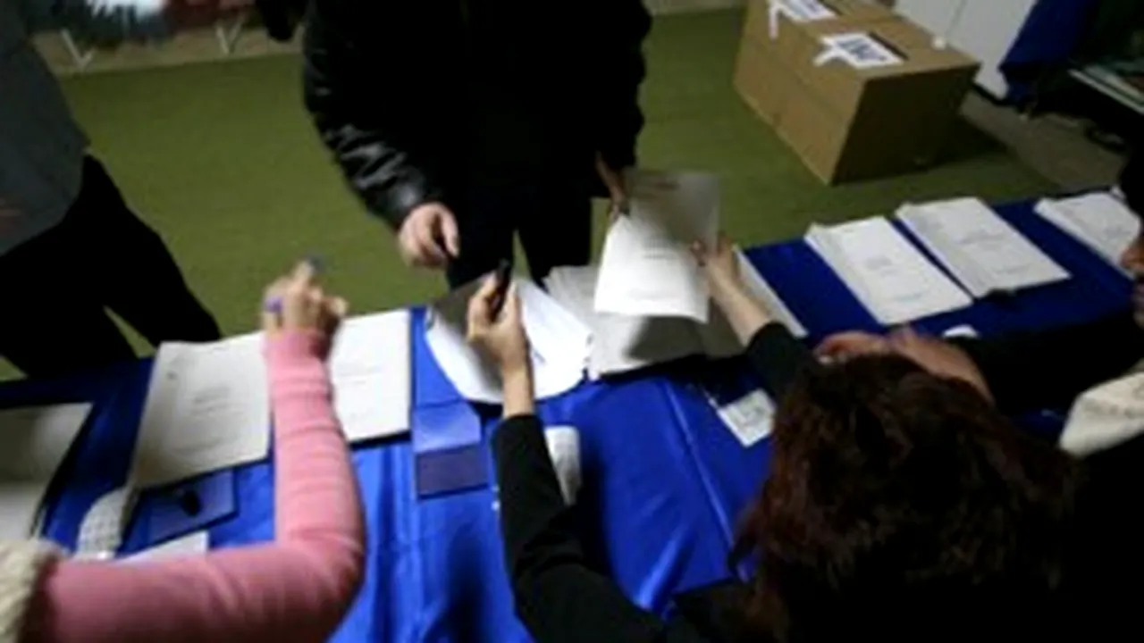 Power Outage Leaves 12 Polling Stations In The Dark, E Romania