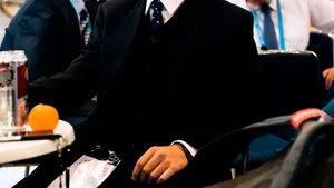 Educaţia civică este predată în şcoli după manuale vechi de 14 ani. Unii elevi nu ştiu că România este în Uniunea Europeană