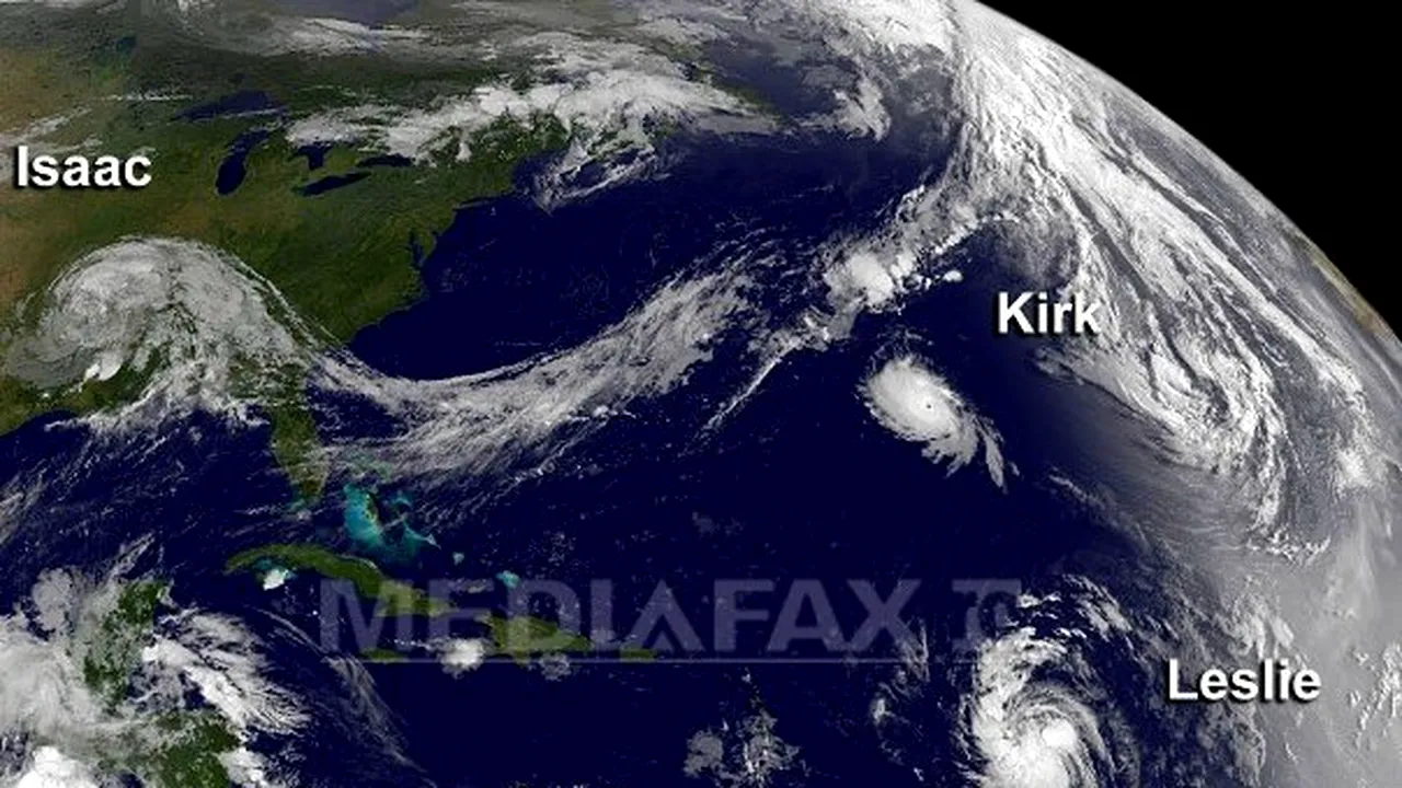 Uraganul Willa a ajuns deasupra Mexicului, aducând ploi torenţiale şi rafale puternice de vânt