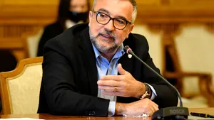 Romaşcanu: Trăim prima zi dintr-o nouă realitate istorică a României
