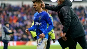 Ianis Hagi s-a calificat cu Rangers în optimile Europa League, după ce a oferit o pasă decisivă. Românul a ratat şi o lovitură de la 11 metri