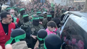 Ostaticii israelieni ar putea fi eliberați încă de sâmbătă, după acordul de încetare a focului