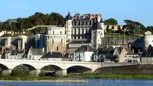 Scenariştii de la Hollywood îşi caută inspiraţia în Franţa