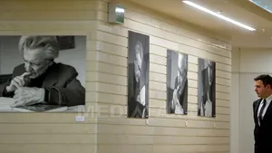 Premieră mondială: Portretele lui Emil Cioran de Rogelio Cuéllar, expuse la Biblioteca Naţională - GALERIE FOTO