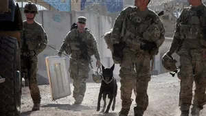 Soldat american, reţinut după ce şi-a părăsit baza din Kandahar şi a ucis trei civili afgani