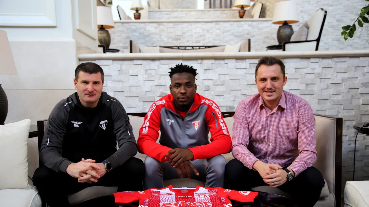 UTA Arad a transferat un mijlocaş nigerian de 22 de ani: 