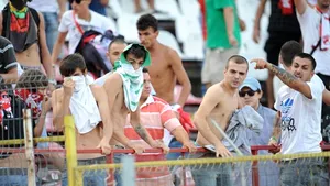 Violenţe la meciul Dinamo - Vorskla Poltava. Suporterii implicaţi vor fi identificaţi şi sancţionaţi - VIDEO