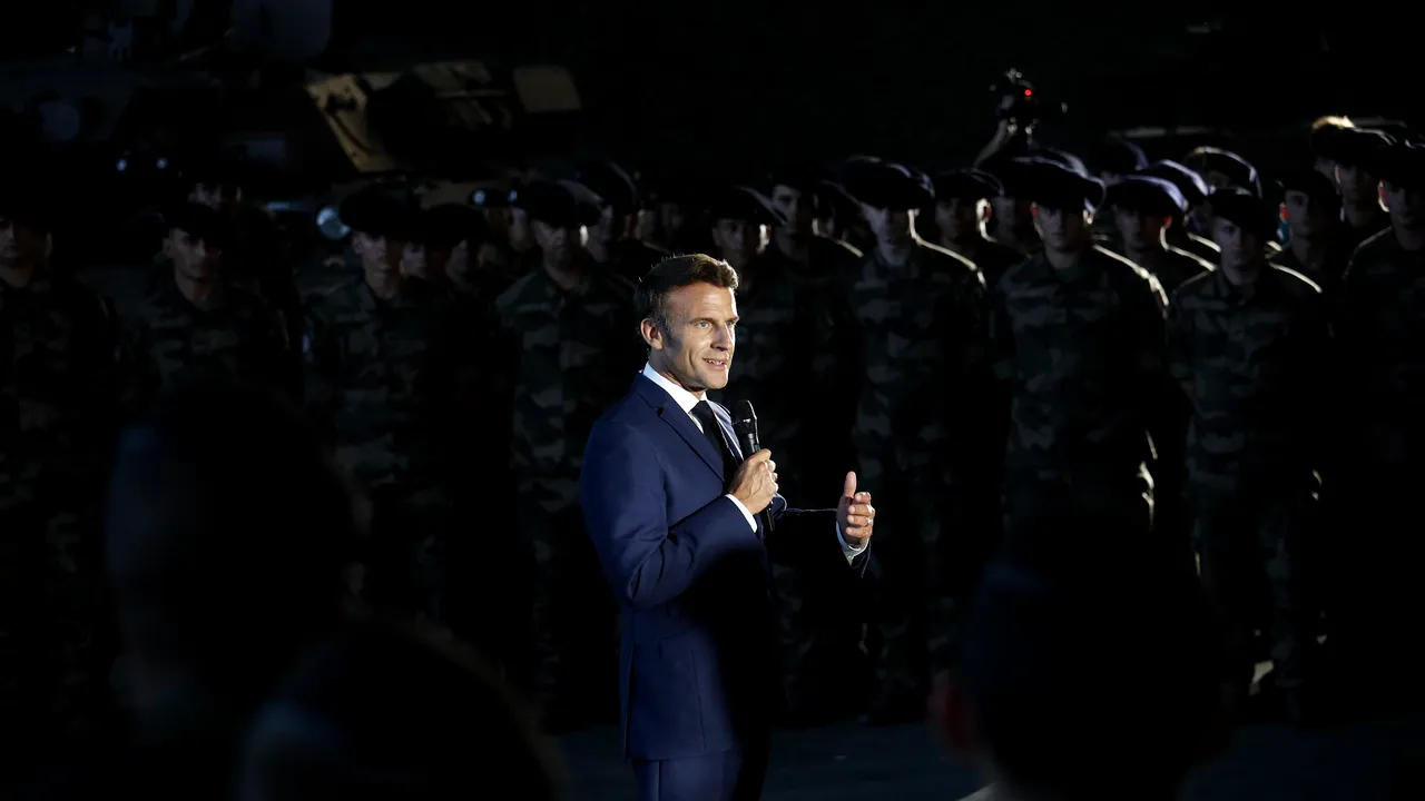 Macron a declarat că Franţa îşi va retrage trupele din Niger în urma loviturii de stat