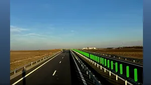 Drumul Expres Craiova - Pitești, degradat vizibil de alunecări masive de teren, la doar cinci luni de la inaugurare / CNAIR cheamă constructorul să remedieze