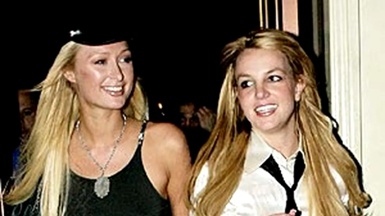 Paris Hilton vrea să cânte în duet cu Britney Spears (Galerie Video)