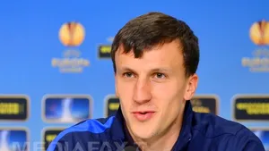 Reghecampf spune că există ofertă pentru Chiricheş de la Tottenham. Dragomir afirmă că este transferat