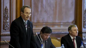 Guvernul poate emite ordonanţe simple. Curtea Constituţională a respins sesizarea formulată de opoziţie/ Reacţia lui Liviu Dragnea